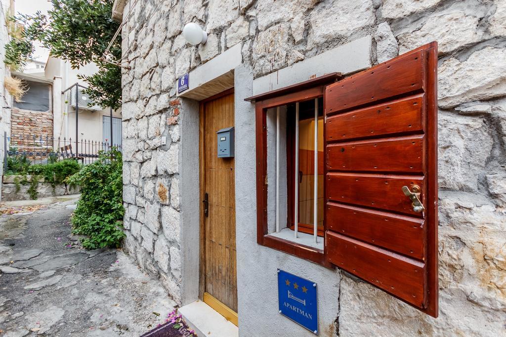 Apartment Dalmatian Cottage Split Exterior photo